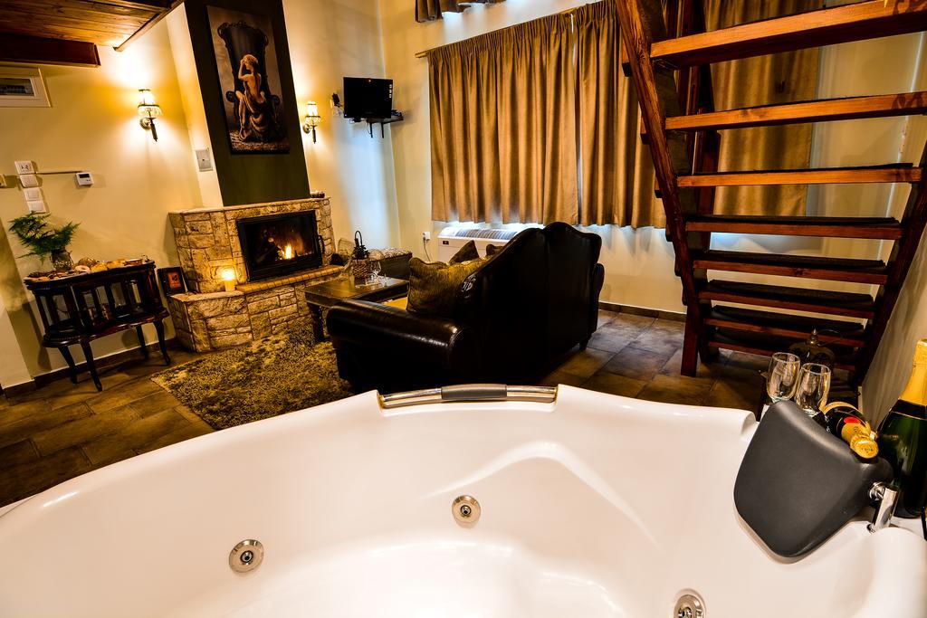 Camelia Suites Synikia Mesi Trikalon Exteriör bild